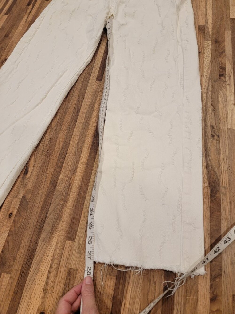 Zara White Wide Leg Distressed Jeans - Picture 7 of 12